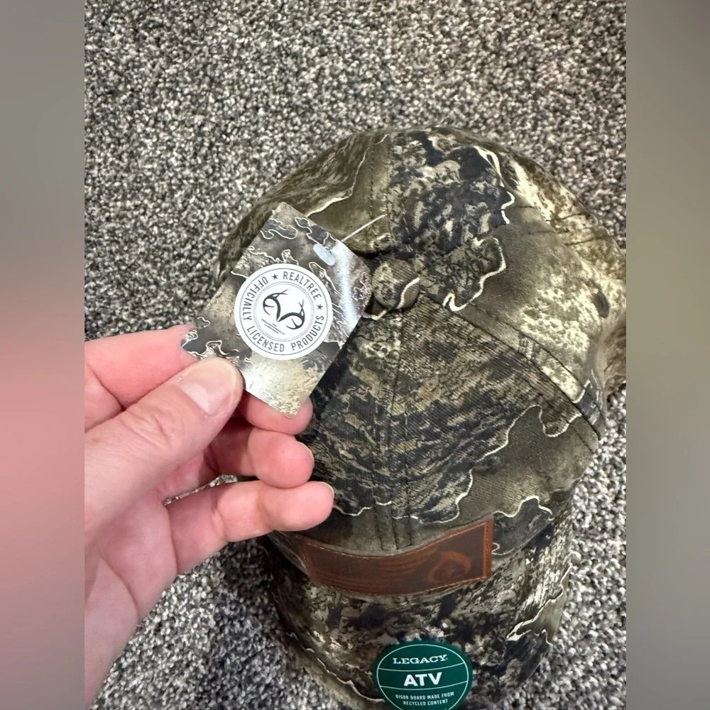 Realtree Excape Legacy ATV NWT baseball cap - with leather-style badge